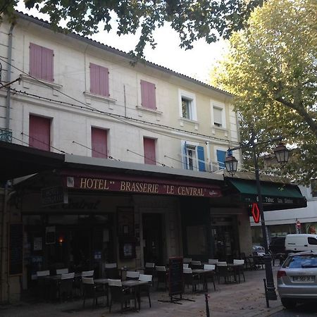 Châteaurenard Hotel Restaurant Le Central المظهر الخارجي الصورة