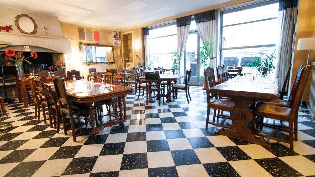 Châteaurenard Hotel Restaurant Le Central المظهر الخارجي الصورة