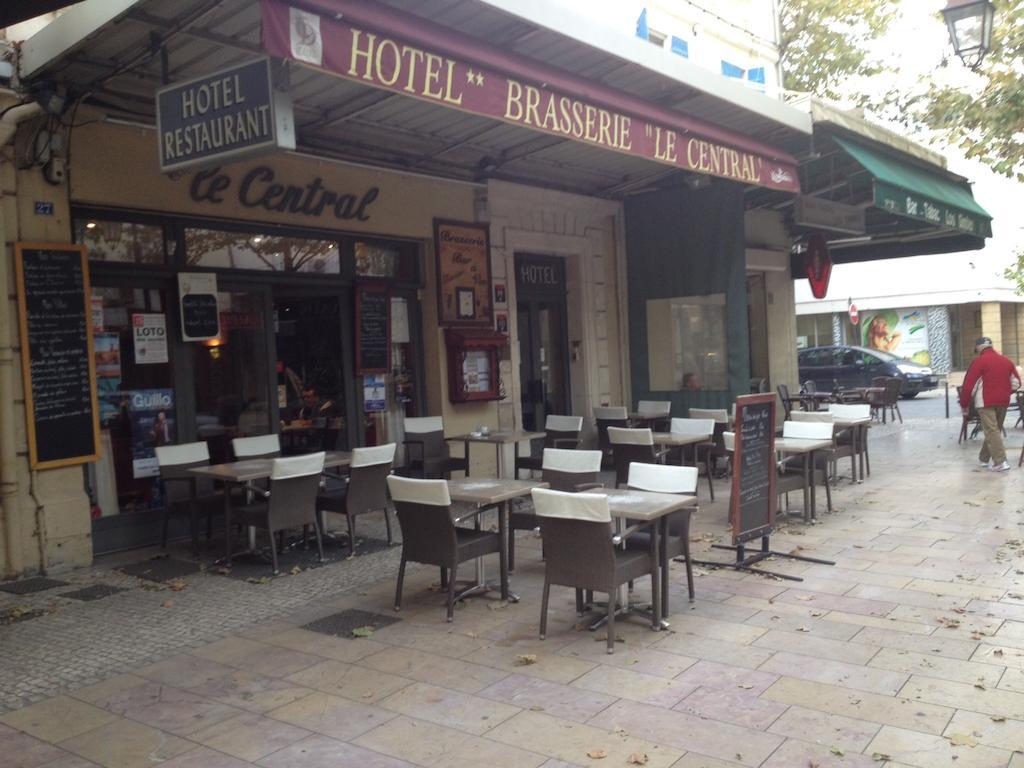 Châteaurenard Hotel Restaurant Le Central المظهر الخارجي الصورة